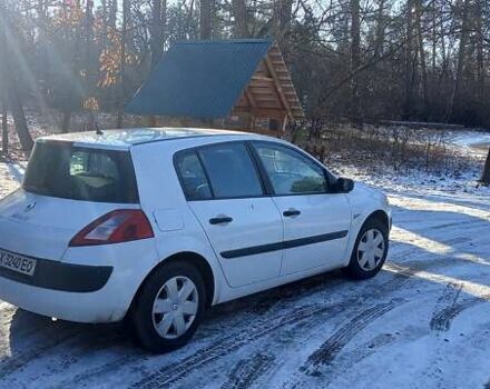 Белый Рено Меган, объемом двигателя 1.4 л и пробегом 208 тыс. км за 4400 $, фото 2 на Automoto.ua
