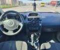 Белый Рено Меган, объемом двигателя 1.46 л и пробегом 238 тыс. км за 3900 $, фото 12 на Automoto.ua