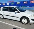 Белый Рено Меган, объемом двигателя 1.46 л и пробегом 238 тыс. км за 3900 $, фото 2 на Automoto.ua