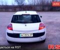Белый Рено Меган, объемом двигателя 1.5 л и пробегом 302 тыс. км за 4100 $, фото 3 на Automoto.ua
