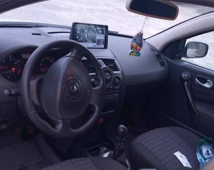 Белый Рено Меган, объемом двигателя 1.46 л и пробегом 301 тыс. км за 5200 $, фото 8 на Automoto.ua