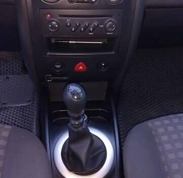 Белый Рено Меган, объемом двигателя 1.46 л и пробегом 301 тыс. км за 5200 $, фото 10 на Automoto.ua