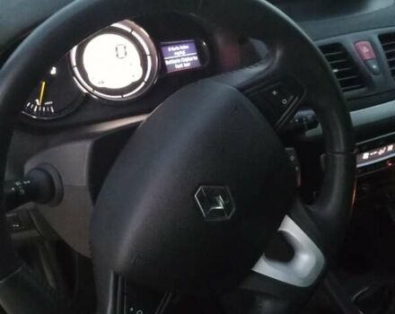 Рено Меган 2008 в Нововолынск на Automoto.ua Белый Рено Меган, объемом двигателя 1.6 л и пробегом 196 тыс. км за 6200 $, фото 14 на Automoto.ua