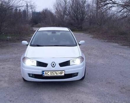 Белый Рено Меган, объемом двигателя 1.46 л и пробегом 301 тыс. км за 5200 $, фото 2 на Automoto.ua
