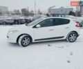 Белый Рено Меган, объемом двигателя 1.6 л и пробегом 198 тыс. км за 5600 $, фото 1 на Automoto.ua