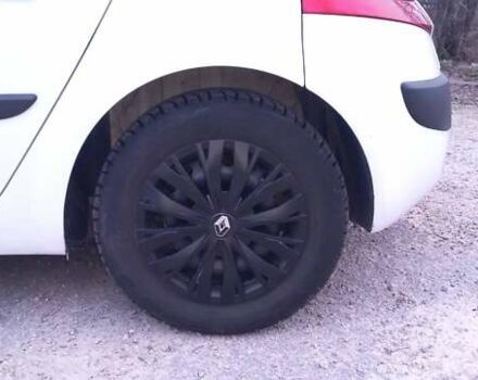 Белый Рено Меган, объемом двигателя 1.46 л и пробегом 301 тыс. км за 5200 $, фото 12 на Automoto.ua