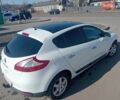 Белый Рено Меган, объемом двигателя 1.6 л и пробегом 199 тыс. км за 5500 $, фото 6 на Automoto.ua