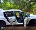 Белый Рено Меган, объемом двигателя 1.5 л и пробегом 291 тыс. км за 4800 $, фото 1 на Automoto.ua