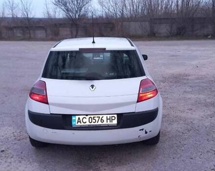 Белый Рено Меган, объемом двигателя 1.46 л и пробегом 301 тыс. км за 5200 $, фото 3 на Automoto.ua