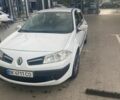 Білий Рено Меган, об'ємом двигуна 1.46 л та пробігом 350 тис. км за 3900 $, фото 3 на Automoto.ua