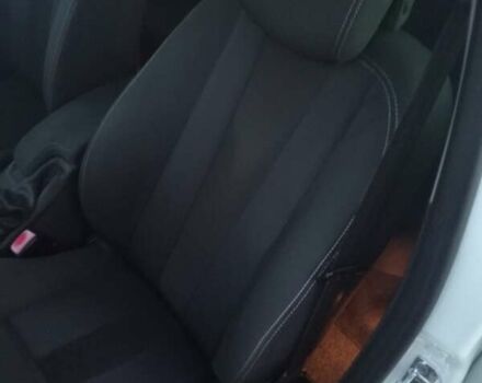 Белый Рено Меган, объемом двигателя 1.6 л и пробегом 196 тыс. км за 6100 $, фото 18 на Automoto.ua