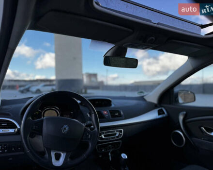 Білий Рено Меган, об'ємом двигуна 1.6 л та пробігом 233 тис. км за 5950 $, фото 31 на Automoto.ua