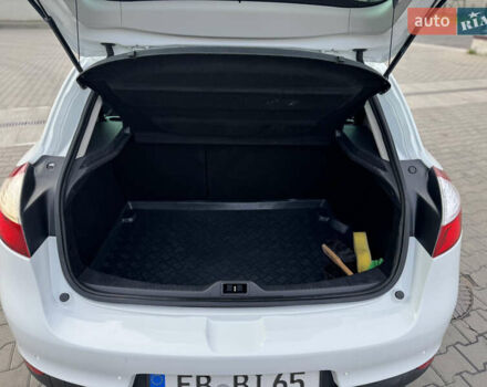 Білий Рено Меган, об'ємом двигуна 1.6 л та пробігом 220 тис. км за 5900 $, фото 31 на Automoto.ua