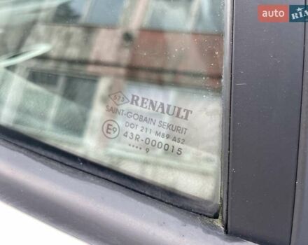 Білий Рено Меган, об'ємом двигуна 1.6 л та пробігом 252 тис. км за 7350 $, фото 70 на Automoto.ua