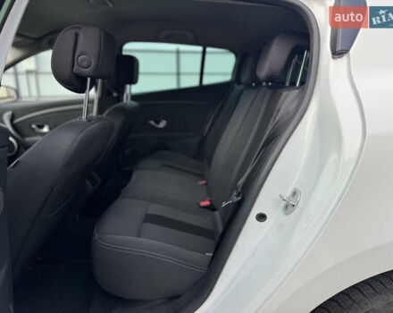 Білий Рено Меган, об'ємом двигуна 1.6 л та пробігом 220 тис. км за 5900 $, фото 25 на Automoto.ua