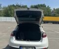 Белый Рено Меган, объемом двигателя 1.5 л и пробегом 348 тыс. км за 6500 $, фото 3 на Automoto.ua