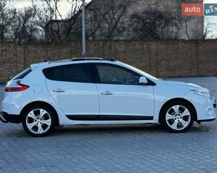 Білий Рено Меган, об'ємом двигуна 1.6 л та пробігом 233 тис. км за 5950 $, фото 16 на Automoto.ua