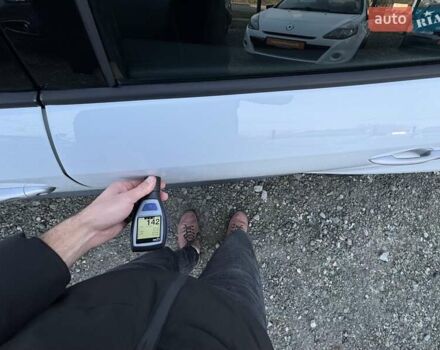 Білий Рено Меган, об'ємом двигуна 1.6 л та пробігом 252 тис. км за 7350 $, фото 91 на Automoto.ua