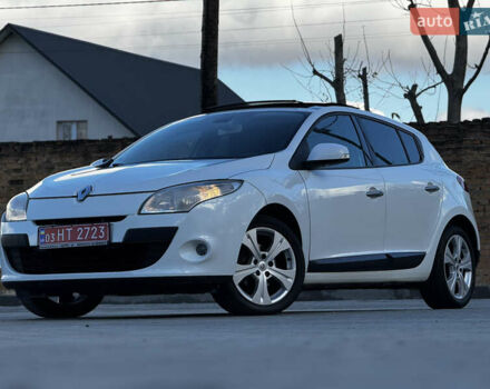 Білий Рено Меган, об'ємом двигуна 1.6 л та пробігом 233 тис. км за 5950 $, фото 2 на Automoto.ua