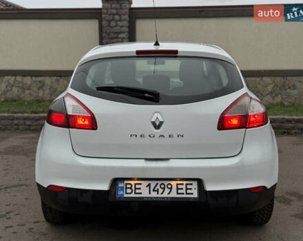 Белый Рено Меган, объемом двигателя 1.46 л и пробегом 353 тыс. км за 4800 $, фото 4 на Automoto.ua