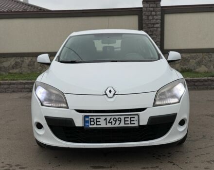 Белый Рено Меган, объемом двигателя 1.5 л и пробегом 353 тыс. км за 4800 $, фото 1 на Automoto.ua