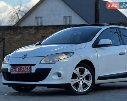 Білий Рено Меган, об'ємом двигуна 1.6 л та пробігом 233 тис. км за 5950 $, фото 4 на Automoto.ua