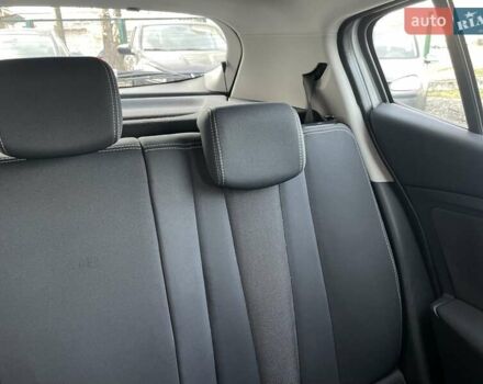 Білий Рено Меган, об'ємом двигуна 1.6 л та пробігом 252 тис. км за 7350 $, фото 52 на Automoto.ua