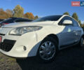 Рено Меган 2009 в Луцке на Automoto.ua Белый Рено Меган, объемом двигателя 1.6 л и пробегом 250 тыс. км за 6350 $, фото 1 на Automoto.ua