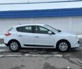 Белый Рено Меган, объемом двигателя 1.6 л и пробегом 200 тыс. км за 6700 $, фото 1 на Automoto.ua