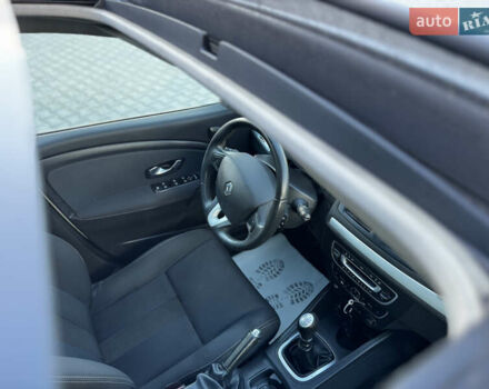 Білий Рено Меган, об'ємом двигуна 1.6 л та пробігом 233 тис. км за 5950 $, фото 43 на Automoto.ua