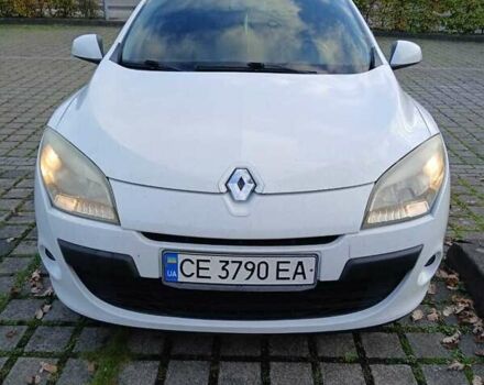 Белый Рено Меган, объемом двигателя 1.6 л и пробегом 264 тыс. км за 5541 $, фото 1 на Automoto.ua
