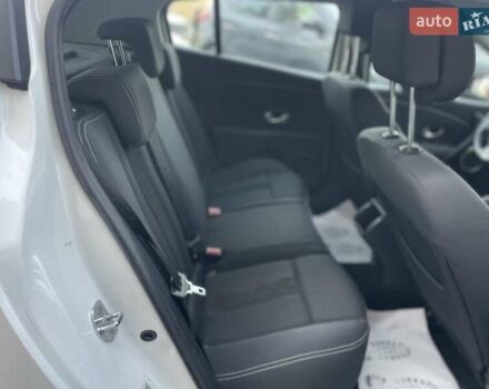 Білий Рено Меган, об'ємом двигуна 1.6 л та пробігом 252 тис. км за 7350 $, фото 44 на Automoto.ua