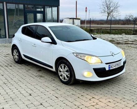 Белый Рено Меган, объемом двигателя 0 л и пробегом 272 тыс. км за 5600 $, фото 1 на Automoto.ua