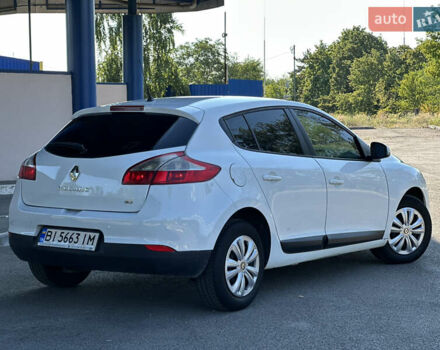 Білий Рено Меган, об'ємом двигуна 1.46 л та пробігом 350 тис. км за 5999 $, фото 1 на Automoto.ua