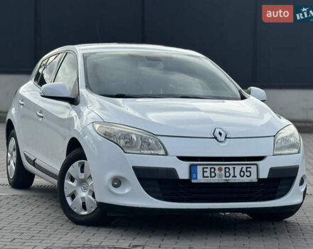 Білий Рено Меган, об'ємом двигуна 1.6 л та пробігом 220 тис. км за 5900 $, фото 7 на Automoto.ua