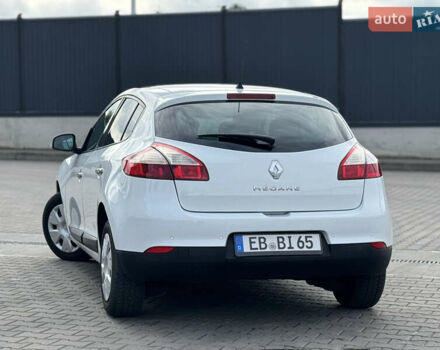 Білий Рено Меган, об'ємом двигуна 1.6 л та пробігом 220 тис. км за 5900 $, фото 15 на Automoto.ua