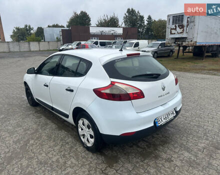 Белый Рено Меган, объемом двигателя 1.46 л и пробегом 350 тыс. км за 4199 $, фото 6 на Automoto.ua