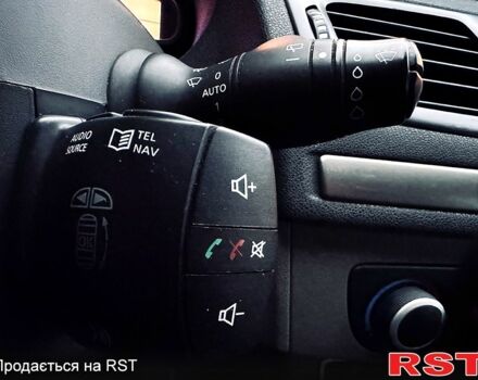 Белый Рено Меган, объемом двигателя 1.5 л и пробегом 294 тыс. км за 5300 $, фото 8 на Automoto.ua