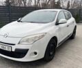 Белый Рено Меган, объемом двигателя 1.5 л и пробегом 303 тыс. км за 5200 $, фото 1 на Automoto.ua