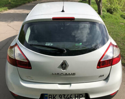 Білий Рено Меган, об'ємом двигуна 1.5 л та пробігом 192 тис. км за 5800 $, фото 5 на Automoto.ua