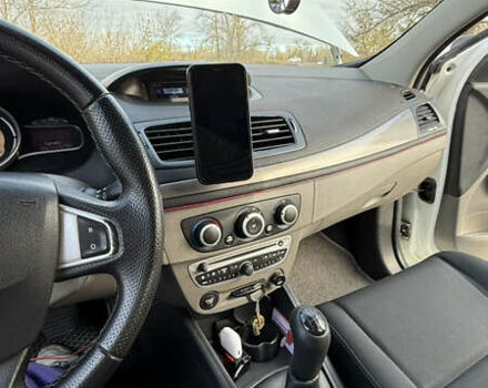 Белый Рено Меган, объемом двигателя 1.46 л и пробегом 320 тыс. км за 5700 $, фото 19 на Automoto.ua