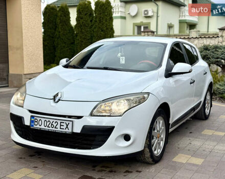 Рено Меган 2010 у Тернополі на Automoto.ua Білий Рено Меган, об'ємом двигуна 1.5 л та пробігом 247 тис. км за 5433 $, фото 4 на Automoto.ua