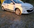 Белый Рено Меган, объемом двигателя 1.5 л и пробегом 246 тыс. км за 6200 $, фото 4 на Automoto.ua