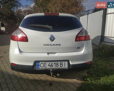 Рено Меган 2010 в Черновцах на Automoto.ua Белый Рено Меган, объемом двигателя 1.5 л и пробегом 212 тыс. км за 7250 $, фото 10 на Automoto.ua