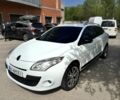 Белый Рено Меган, объемом двигателя 1.5 л и пробегом 297 тыс. км за 6400 $, фото 5 на Automoto.ua