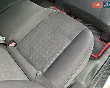 Рено Меган 2010 у Тернополі на Automoto.ua Білий Рено Меган, об'ємом двигуна 1.5 л та пробігом 247 тис. км за 5433 $, фото 46 на Automoto.ua