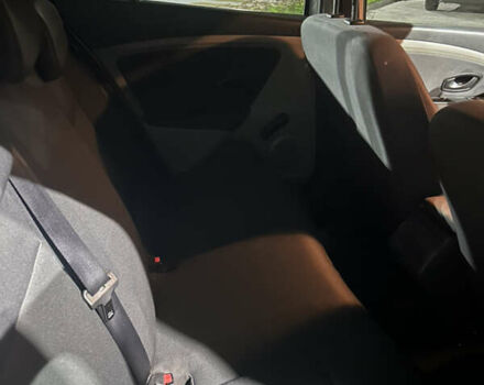 Белый Рено Меган, объемом двигателя 1.6 л и пробегом 239 тыс. км за 6999 $, фото 14 на Automoto.ua