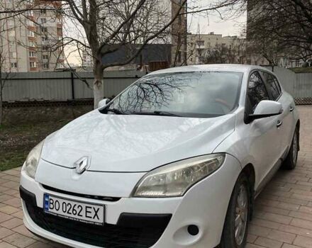 Белый Рено Меган, объемом двигателя 1.46 л и пробегом 245 тыс. км за 6100 $, фото 1 на Automoto.ua