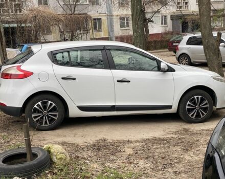 Белый Рено Меган, объемом двигателя 1.5 л и пробегом 210 тыс. км за 6200 $, фото 6 на Automoto.ua