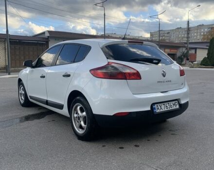 Белый Рено Меган, объемом двигателя 1.5 л и пробегом 252 тыс. км за 5200 $, фото 4 на Automoto.ua